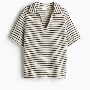 H&M Black and Cream Striped Short Sleeve Top